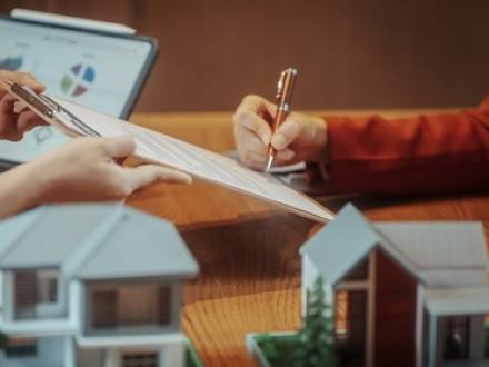 Arlington Heights real estate lawyer